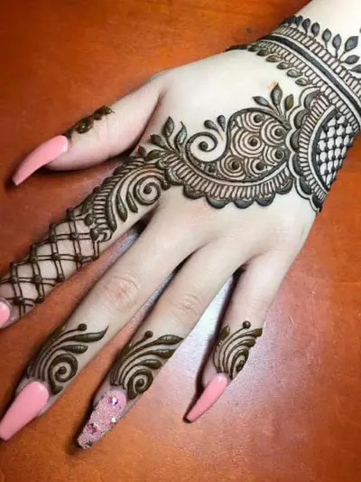 Wrist Band Arabic Mehndi  Design