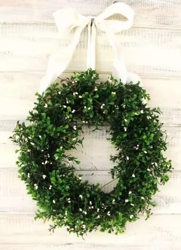 Hang Mini Wreaths