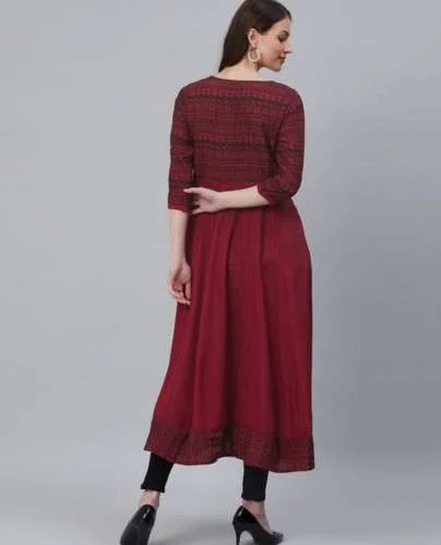 Round Neckline with Keyhole Kurti back